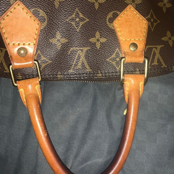 Louis Vuitton Bag - Picture 7 of 16
